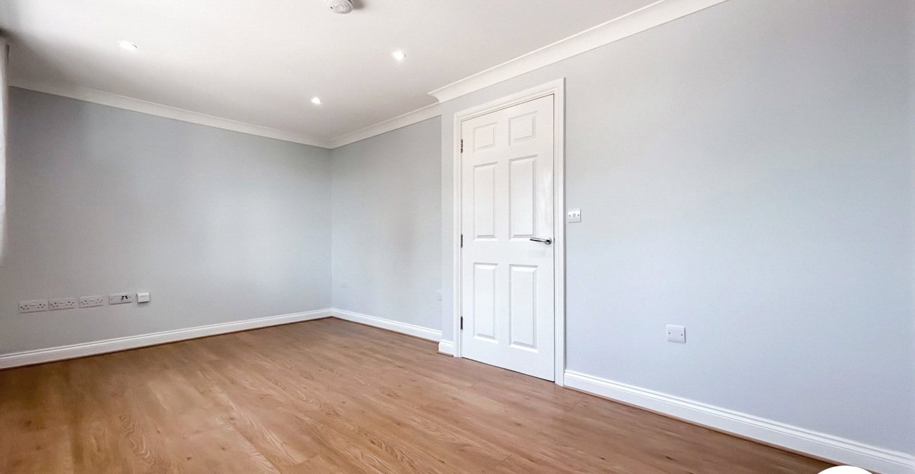 2 bedroom property to rent in Maidstone | Robinson Michael & Jackson