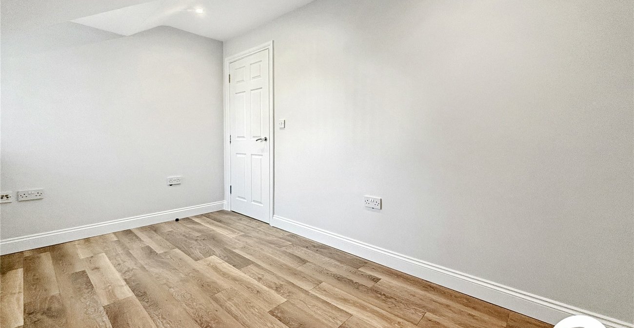 2 bedroom property to rent in Maidstone | Robinson Michael & Jackson