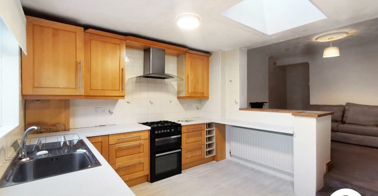 2 bedroom house to rent in Dartford | Robinson Jackson