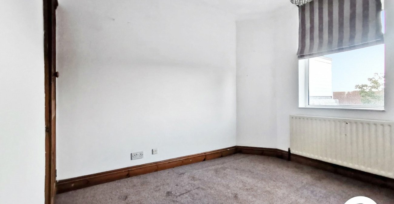 2 bedroom house to rent in Dartford | Robinson Jackson