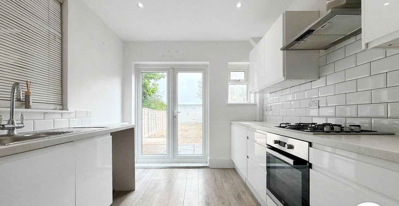 2 bedroom house to rent in Welling | 