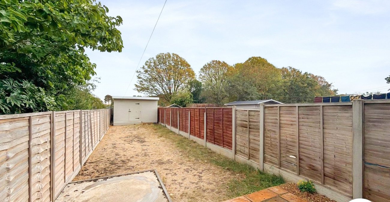 2 bedroom house to rent in Welling | 