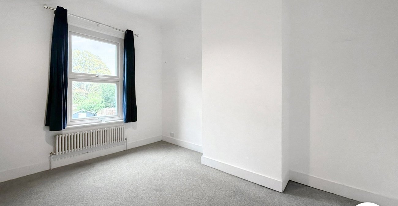 2 bedroom house to rent in Welling | 