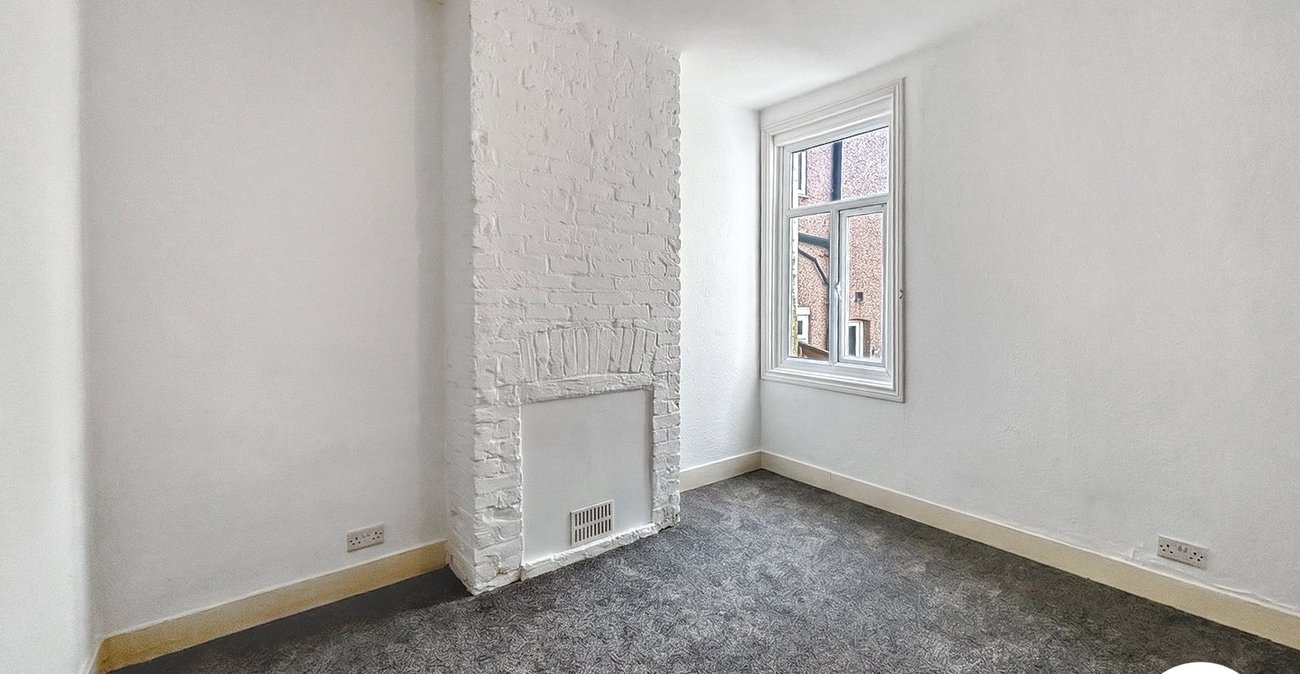 4 bedroom house to rent in Erith | Robinson Jackson