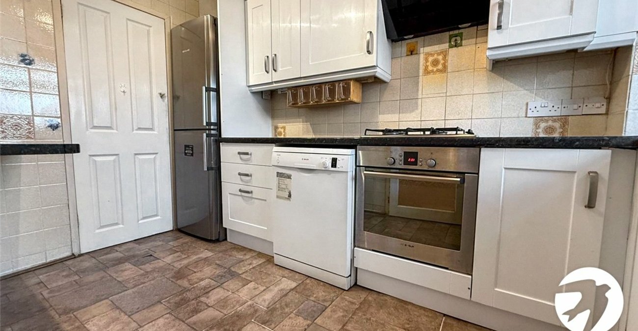 3 bedroom house to rent in Orpington | Robinson Jackson