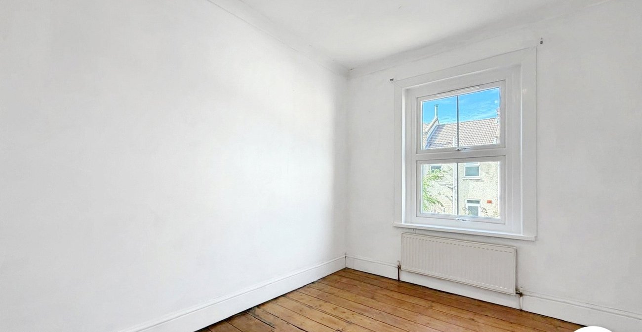2 bedroom house to rent in London | 