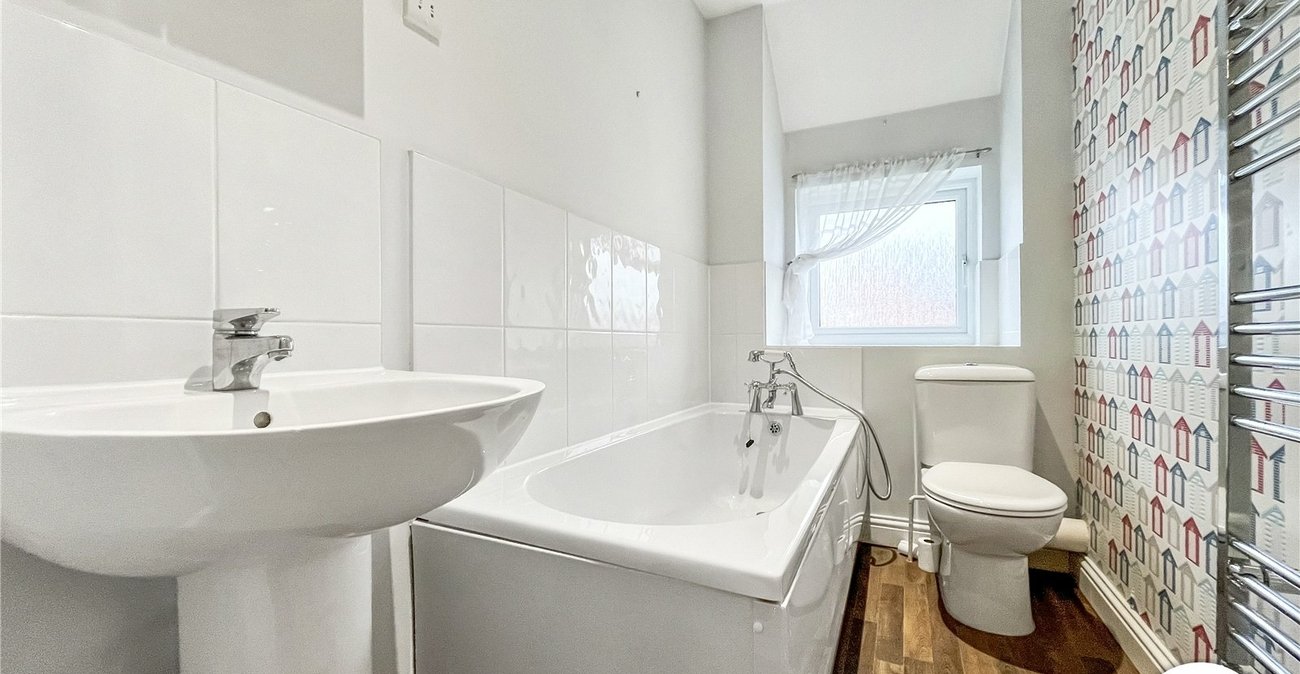 3 bedroom house to rent in Sittingbourne | Robinson Michael & Jackson