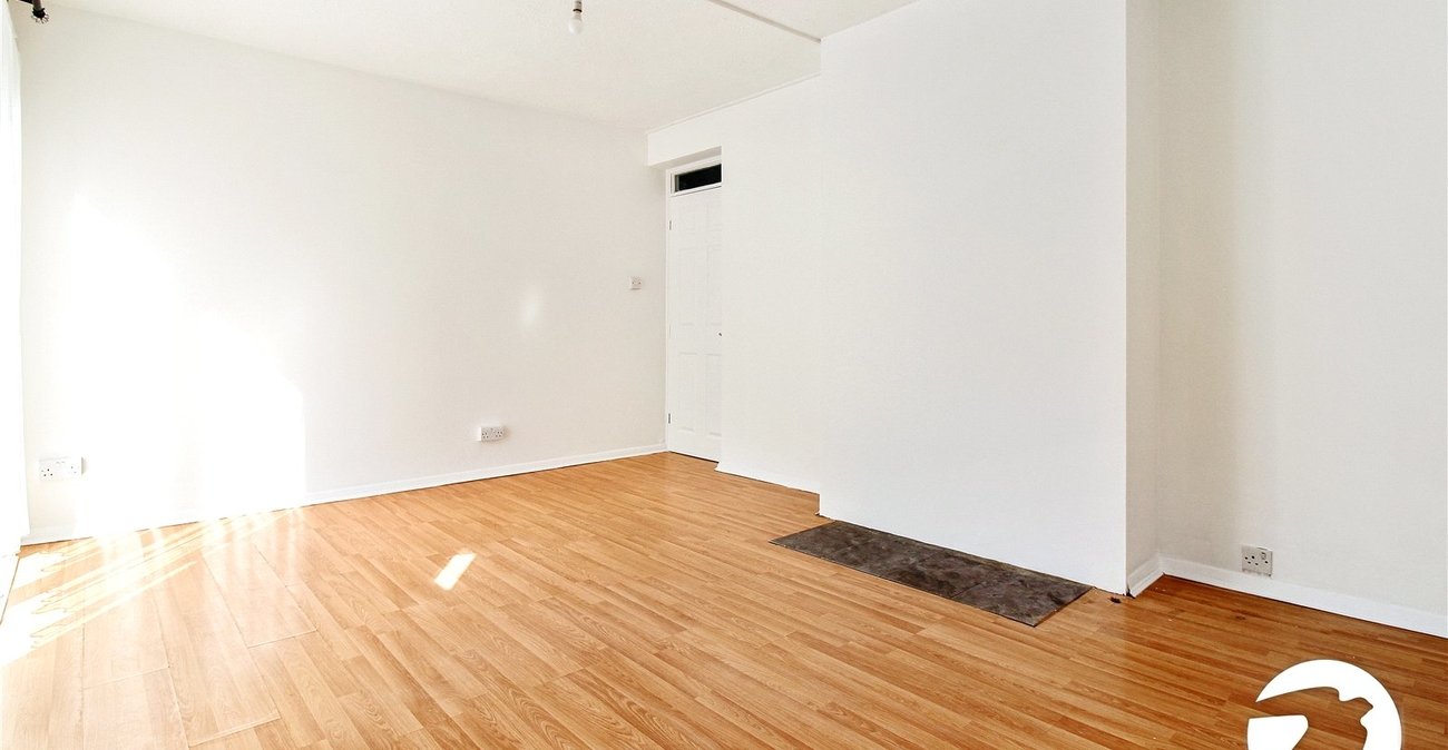 2 bedroom property to rent in Catford | Robinson Jackson