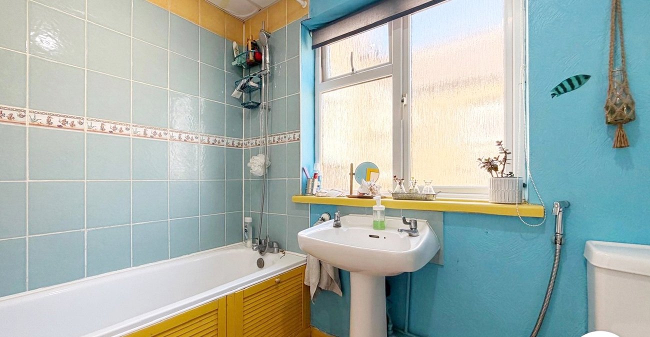3 bedroom house to rent in Welling | 