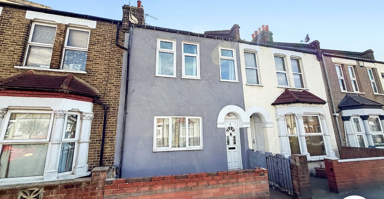 3 bedroom house to rent in Welling | 