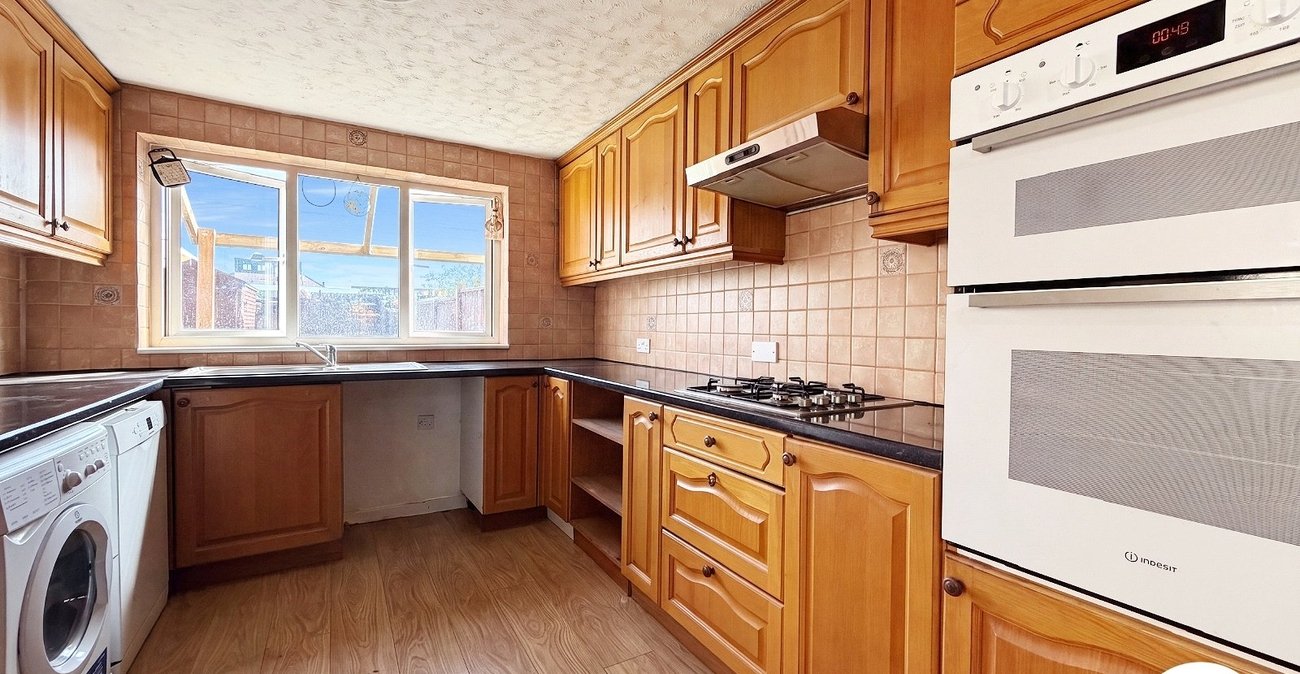 3 bedroom house to rent in Welling | 