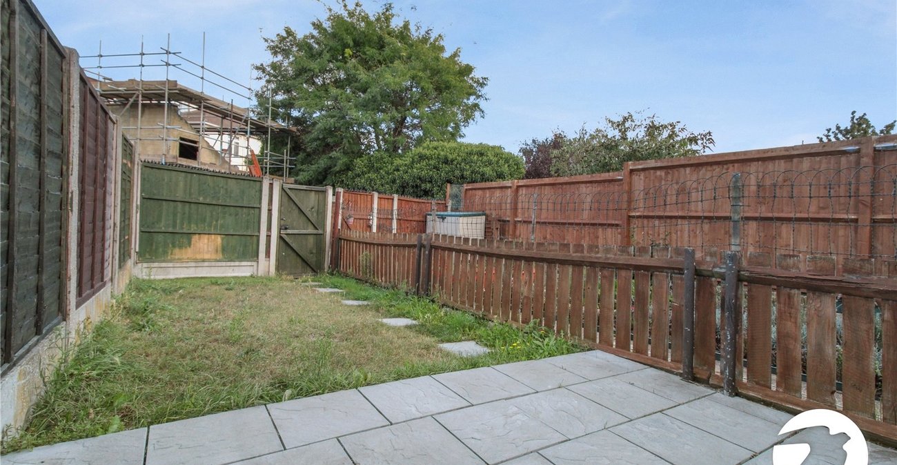 2 bedroom house to rent in Northfleet | Robinson Michael & Jackson