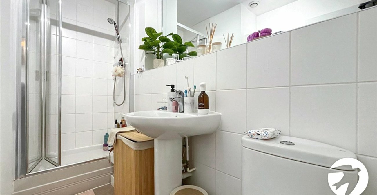 2 bedroom property to rent in Swanley | Robinson Jackson