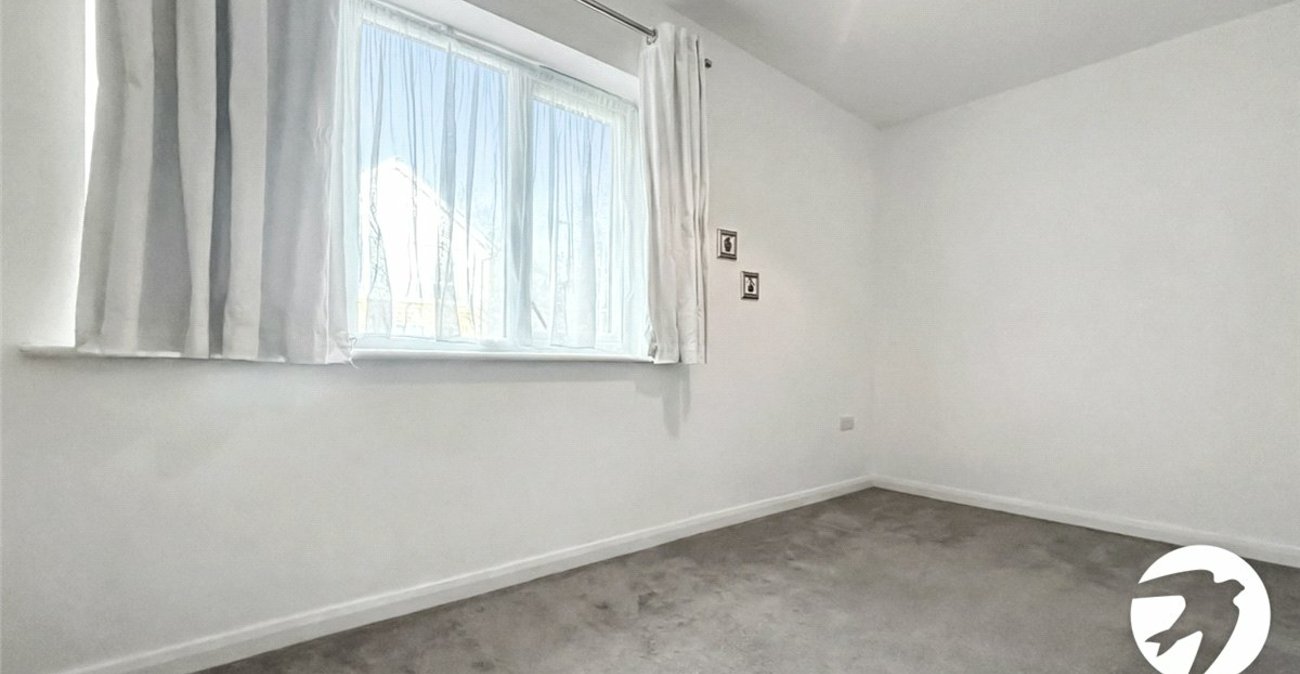 2 bedroom property to rent in Swanley | Robinson Jackson