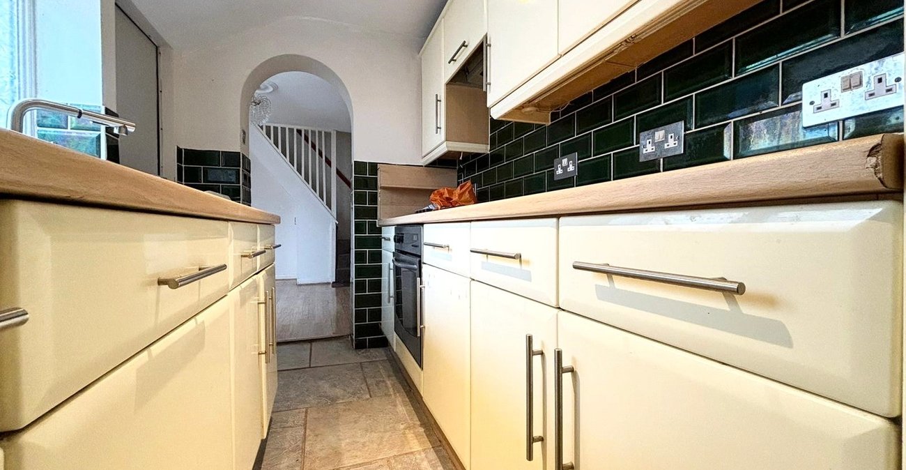 2 bedroom house to rent in Dartford | Robinson Jackson