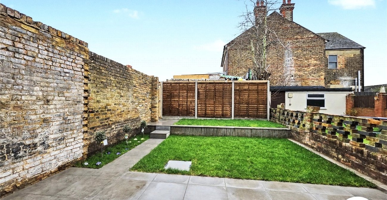 1 bedroom property to rent in Dartford | Robinson Jackson