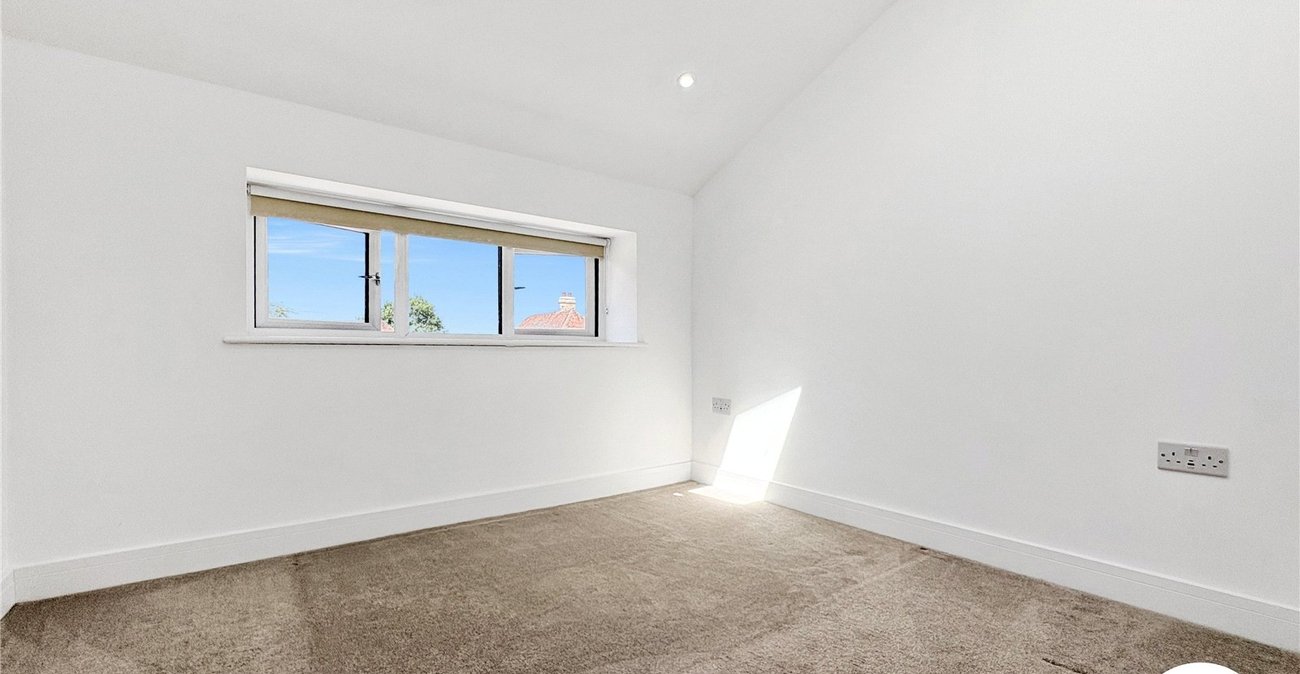 3 bedroom house to rent in Lynsted | Robinson Michael & Jackson