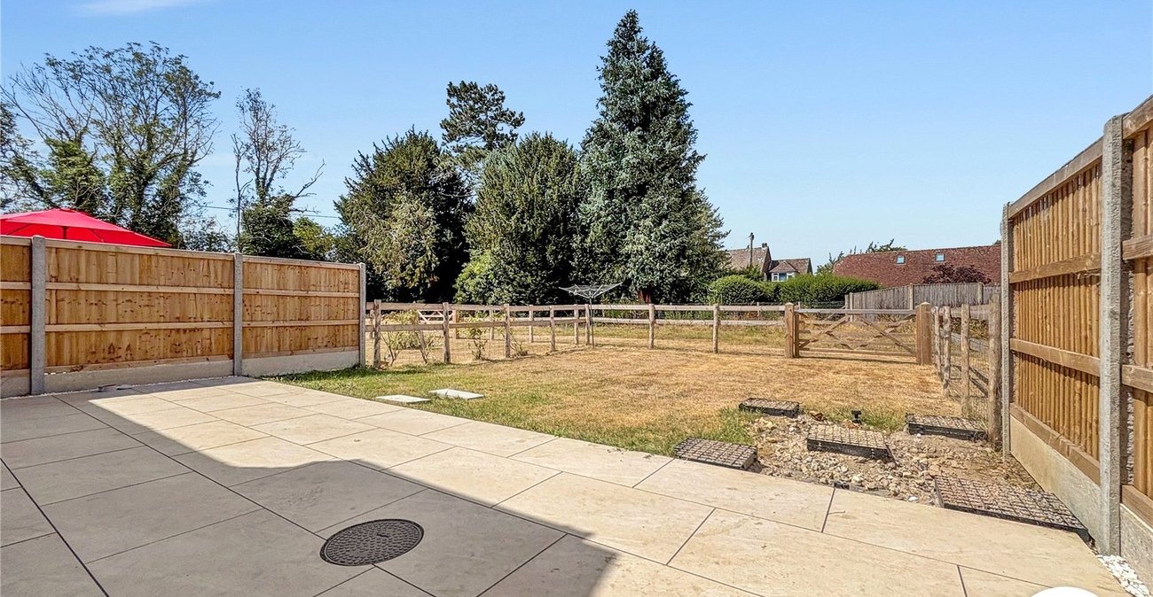 3 bedroom house to rent in Lynsted | Robinson Michael & Jackson