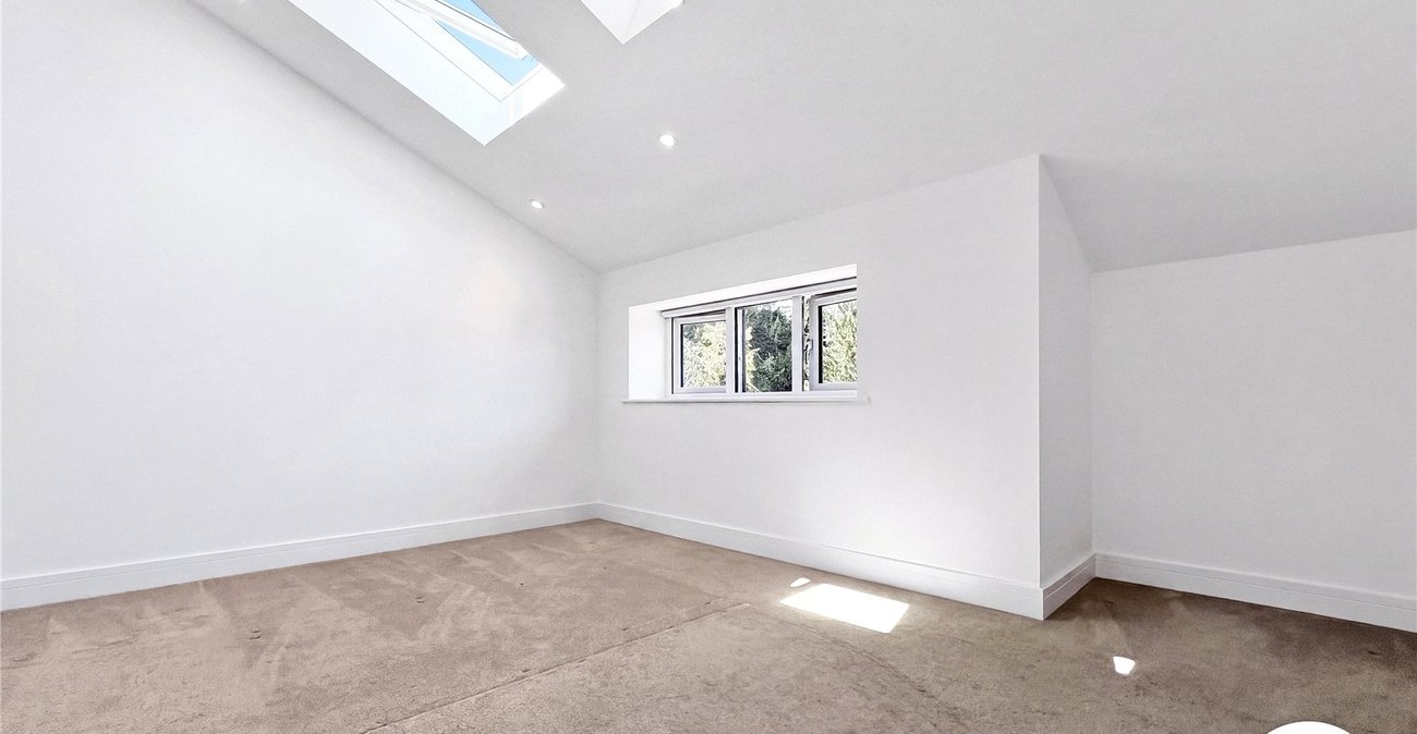 3 bedroom house to rent in Lynsted | Robinson Michael & Jackson