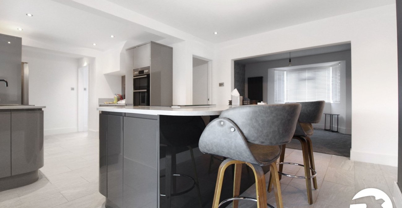 3 bedroom house to rent in Gravesend | Robinson Michael & Jackson