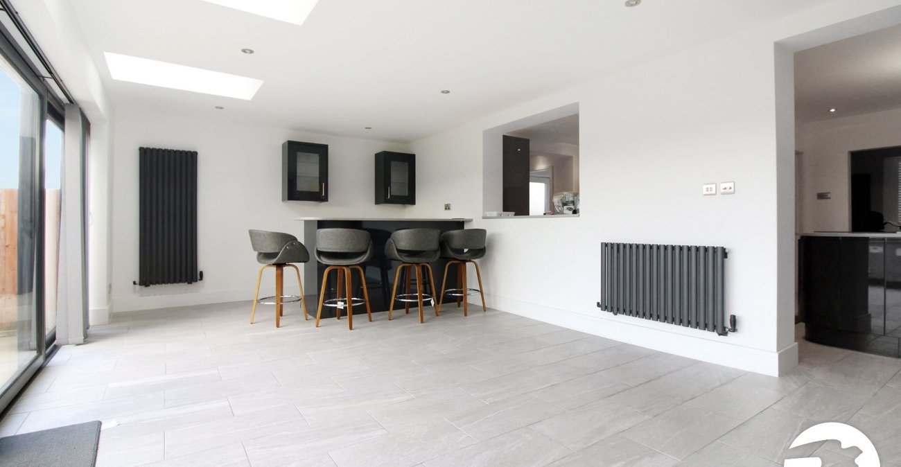 3 bedroom house to rent in Gravesend | Robinson Michael & Jackson