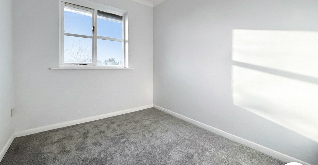 2 bedroom property to rent in Dartford | Robinson Jackson