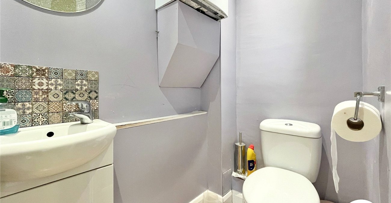 3 bedroom house to rent in Chatham | Robinson Michael & Jackson