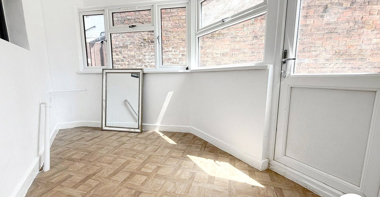 2 bedroom house to rent in Sittingbourne | Robinson Michael & Jackson