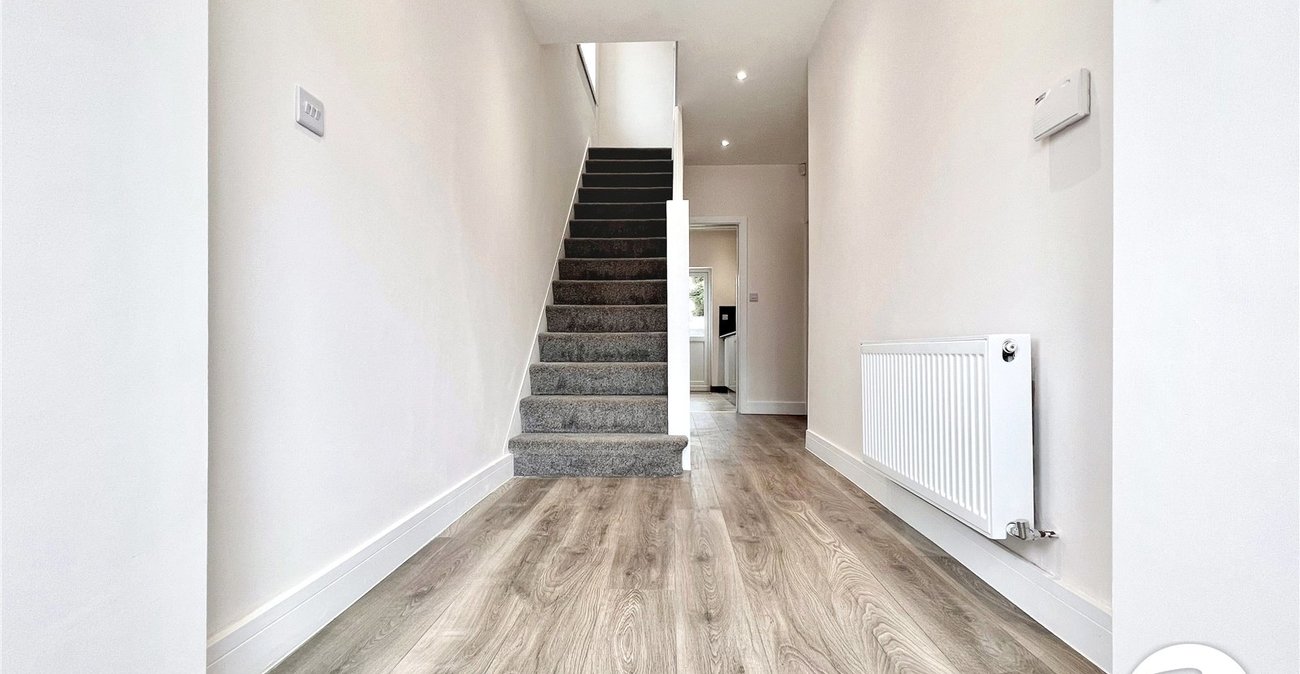 4 bedroom house to rent in Welling | 