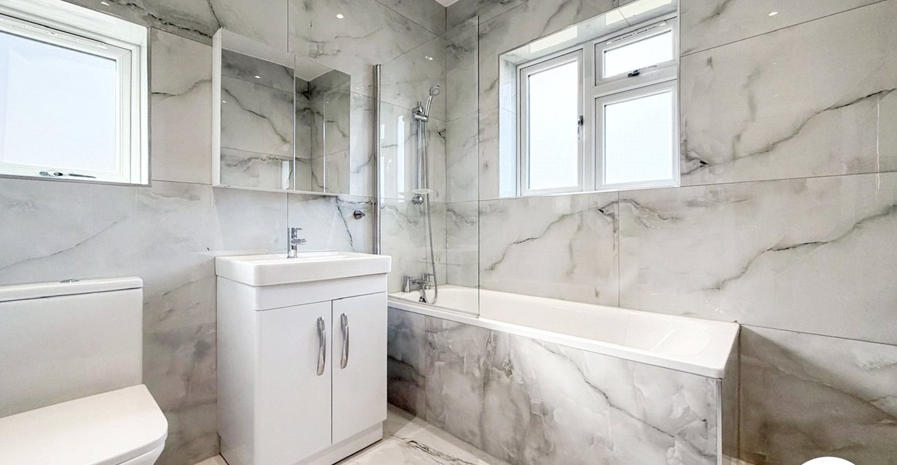 4 bedroom house to rent in Welling | 