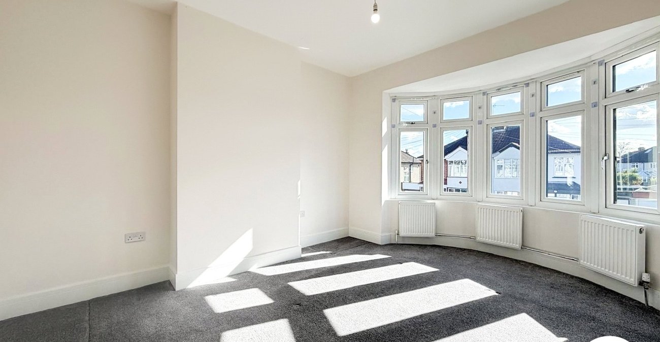 4 bedroom house to rent in Welling | 