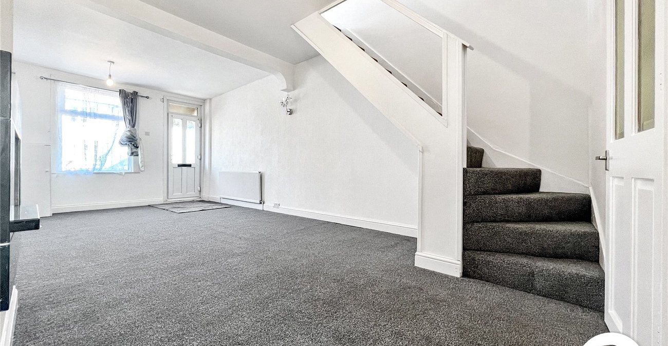 3 bedroom house to rent in Dartford | Robinson Jackson