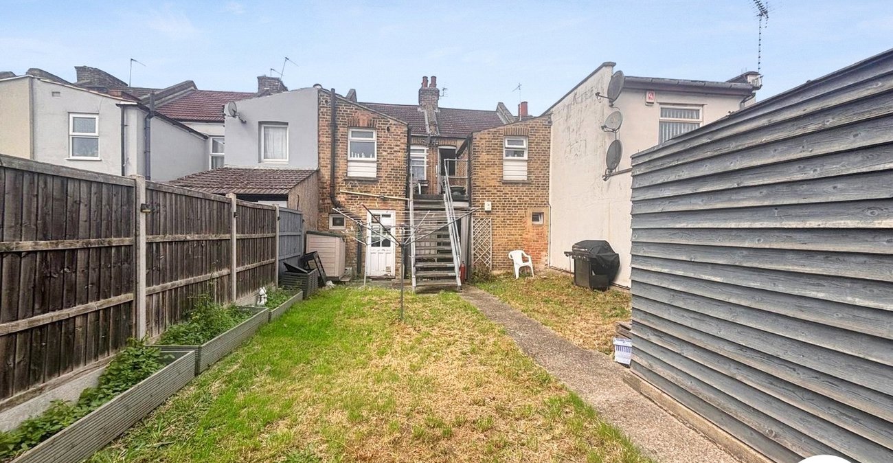 1 bedroom property to rent in Dartford | Robinson Jackson
