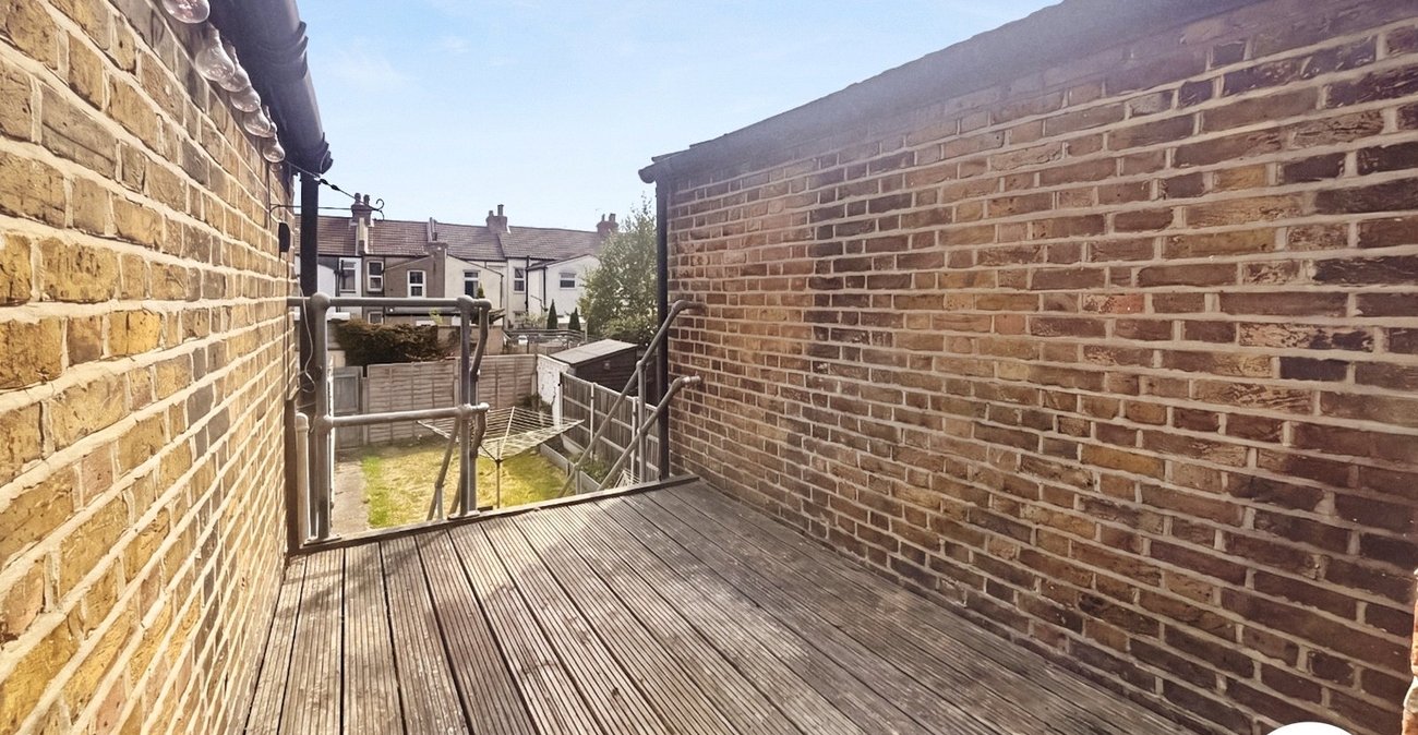 1 bedroom property to rent in Dartford | Robinson Jackson