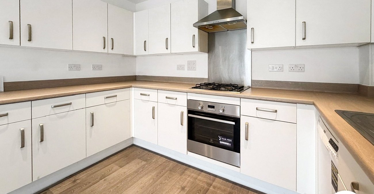 2 bedroom property to rent in Chatham | Robinson Michael & Jackson