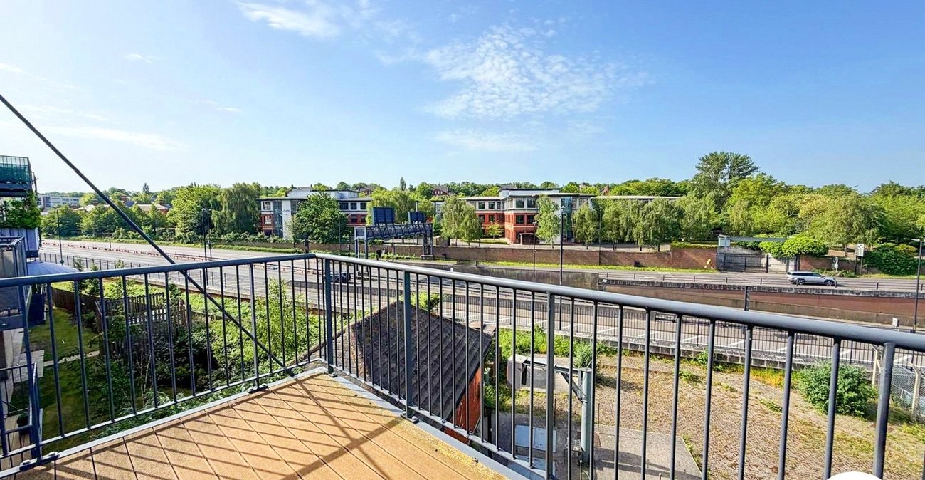 2 bedroom property to rent in Chatham | Robinson Michael & Jackson