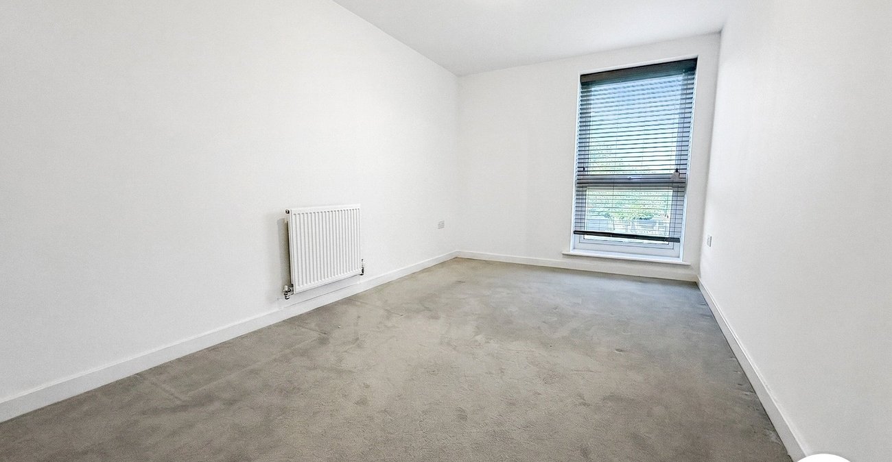 2 bedroom property to rent in Chatham | Robinson Michael & Jackson