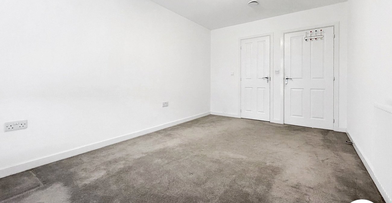 2 bedroom property to rent in Chatham | Robinson Michael & Jackson