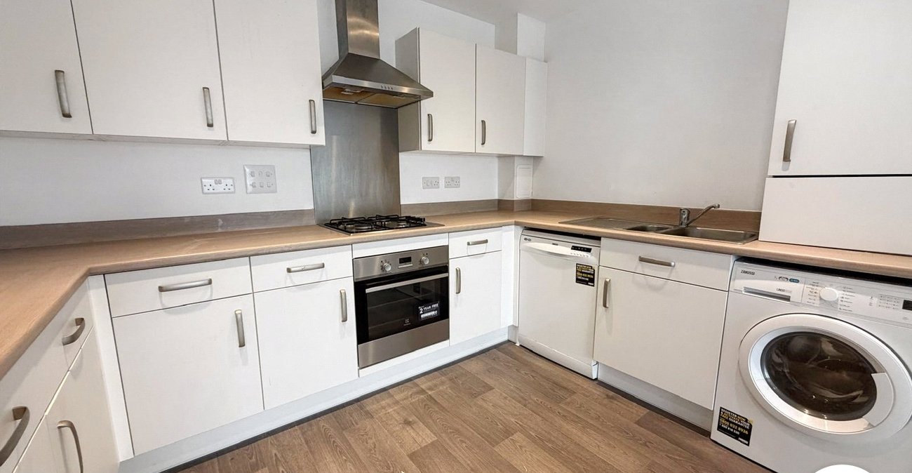 2 bedroom property to rent in Chatham | Robinson Michael & Jackson