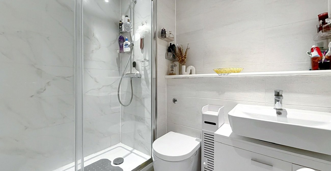 2 bedroom property to rent in Welling | 