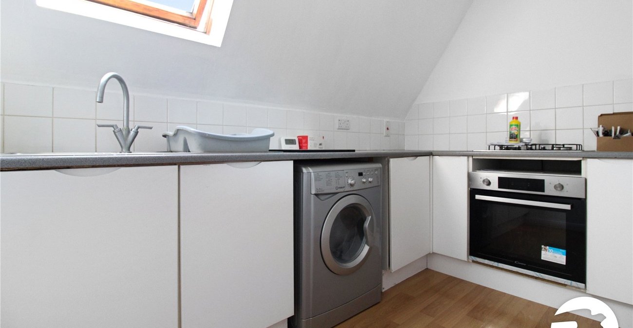 1 bedroom property to rent in Northfleet | Robinson Michael & Jackson