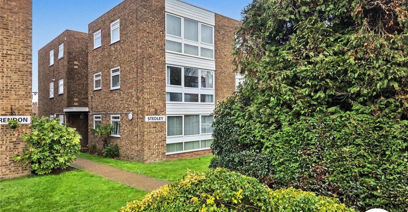 3 bedroom property to rent in The Park | Robinson Jackson