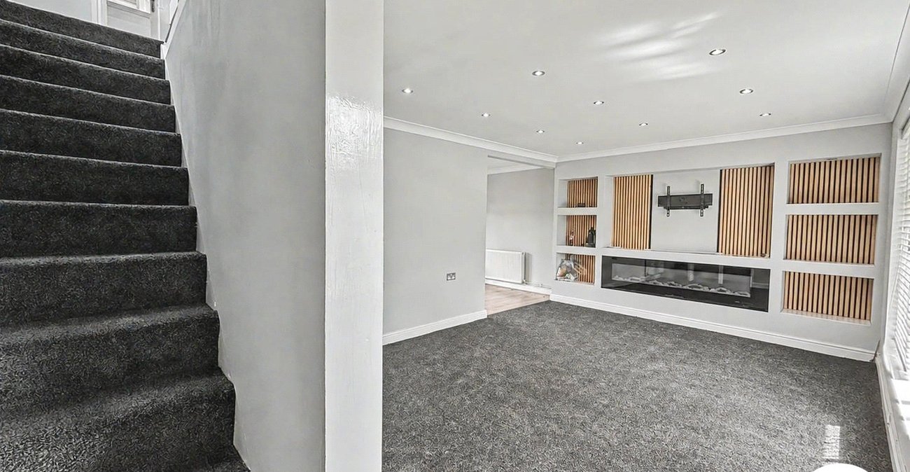 3 bedroom house to rent in Erith | Robinson Jackson