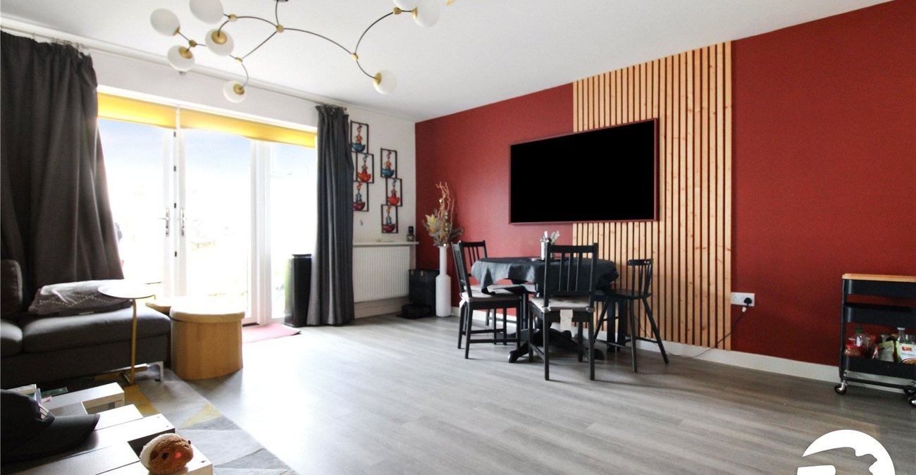 5 bedroom property to rent in Northfleet | Robinson Michael & Jackson