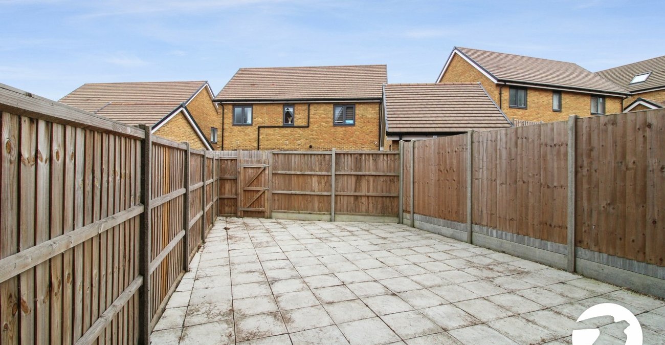 4 bedroom property to rent in Northfleet | Robinson Michael & Jackson