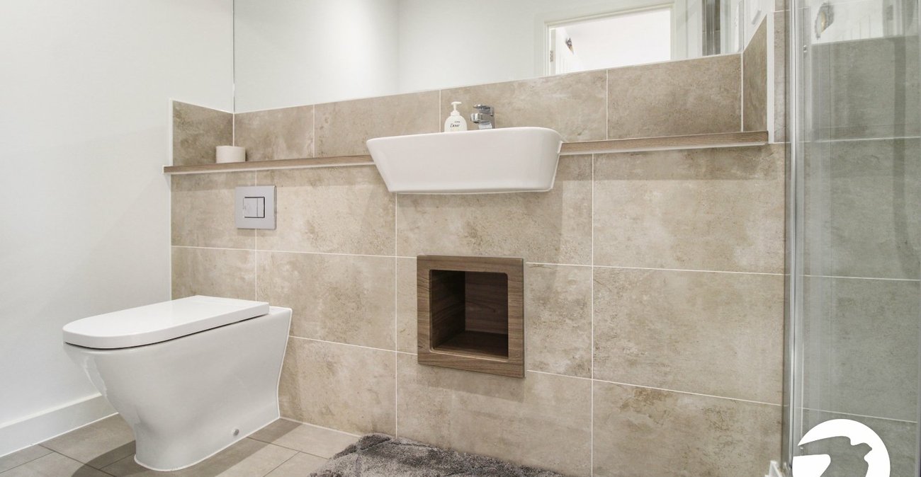 4 bedroom property to rent in Northfleet | Robinson Michael & Jackson
