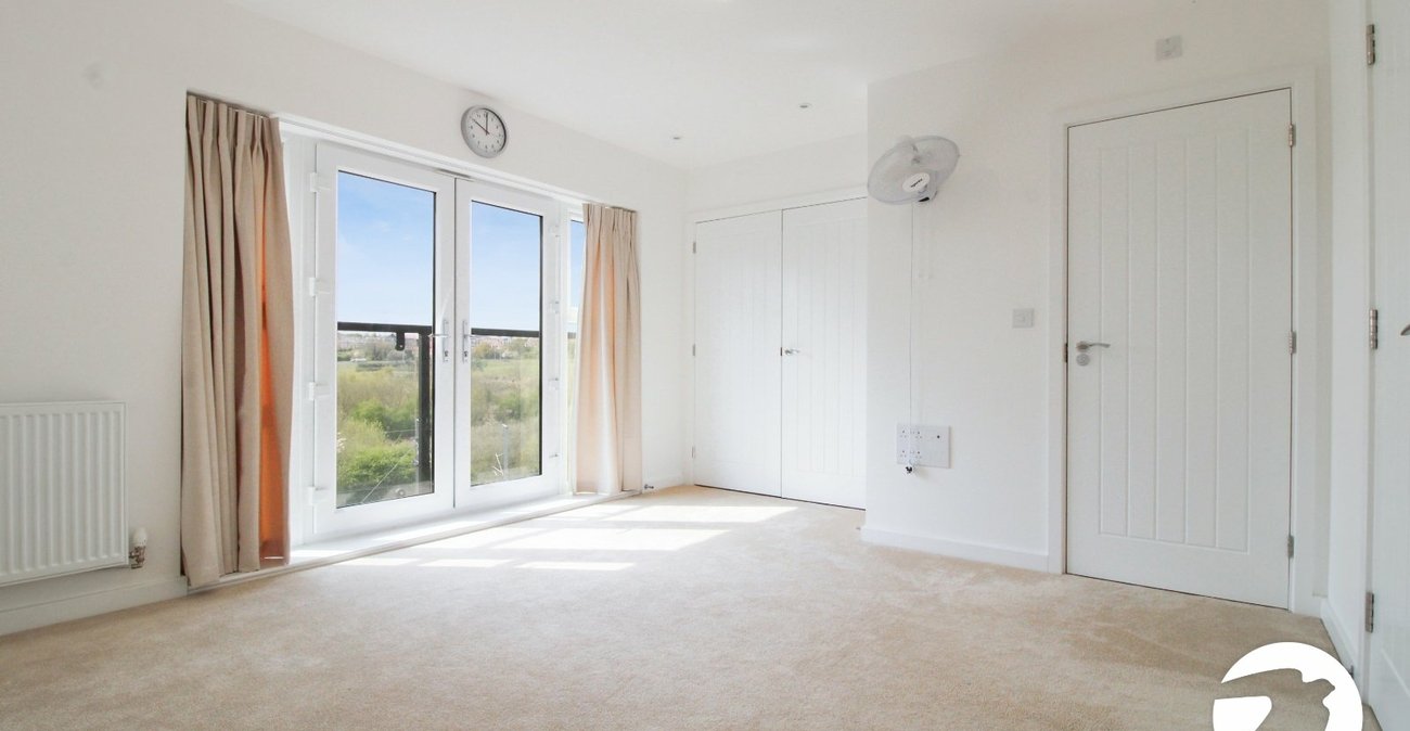 4 bedroom property to rent in Northfleet | Robinson Michael & Jackson