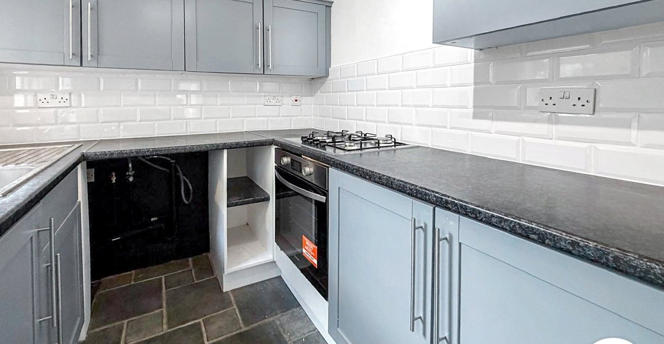 2 bedroom house to rent in Chatham | Robinson Michael & Jackson