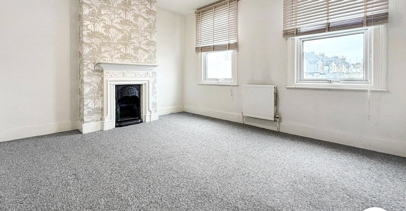 3 bedroom house to rent in Chatham | Robinson Michael & Jackson