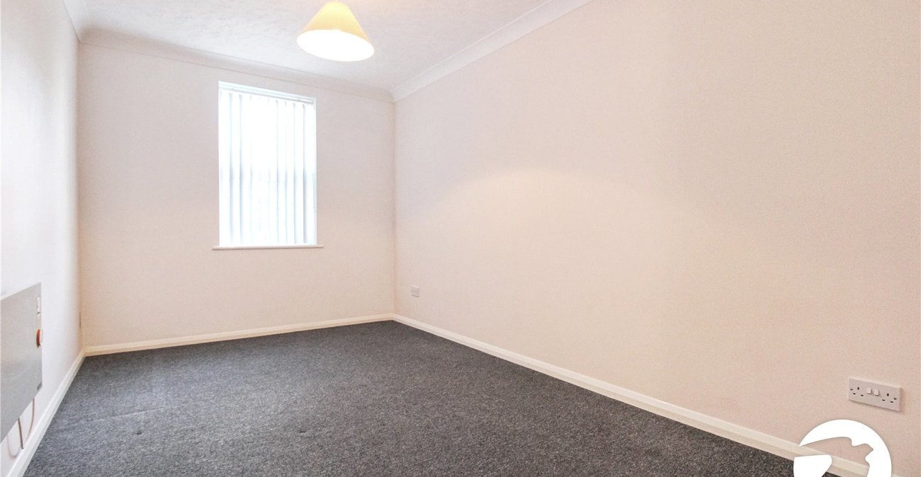 1 bedroom property to rent in Gravesend | Robinson Michael & Jackson